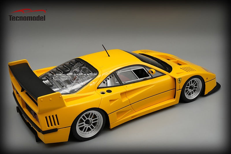 Laad de afbeelding in de Gallery-viewer, Ferrari F40 LM 1996 Press-versie Geel met BBS zilveren velgen TECNOMODEL 1:18
