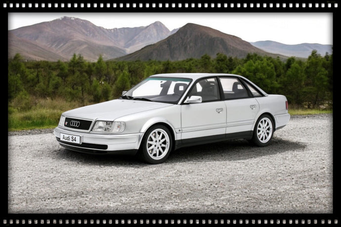 Audi S4 (C4) 4.2 V8 CRISTAL SILVER C6 1993 OTTOmobile 1:18