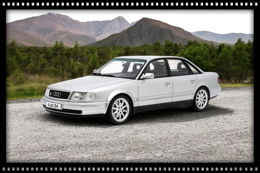 Audi S4 (C4) 4.2 V8 CRISTAL SILVER C6 1993 OTTOmobile 1:18