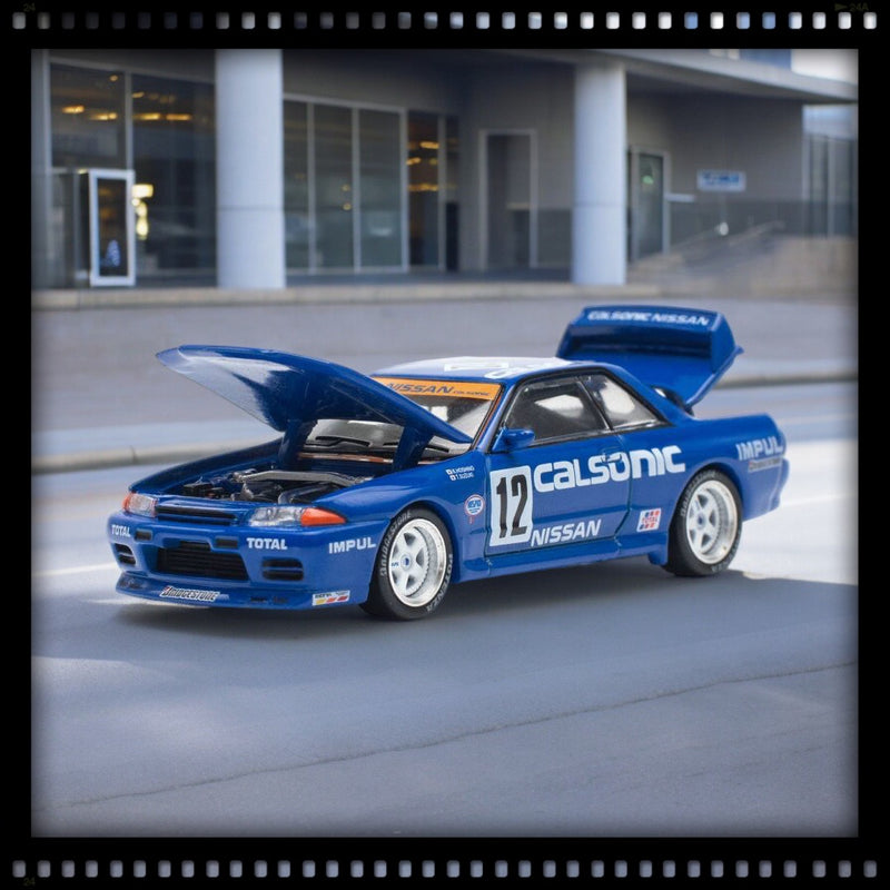 Chargez l&#39;image dans la visionneuse de la galerie, Nissan Skyline GT-R R32 JTC 1990 Calsonic #12 Bleu POP RACE 1:64
