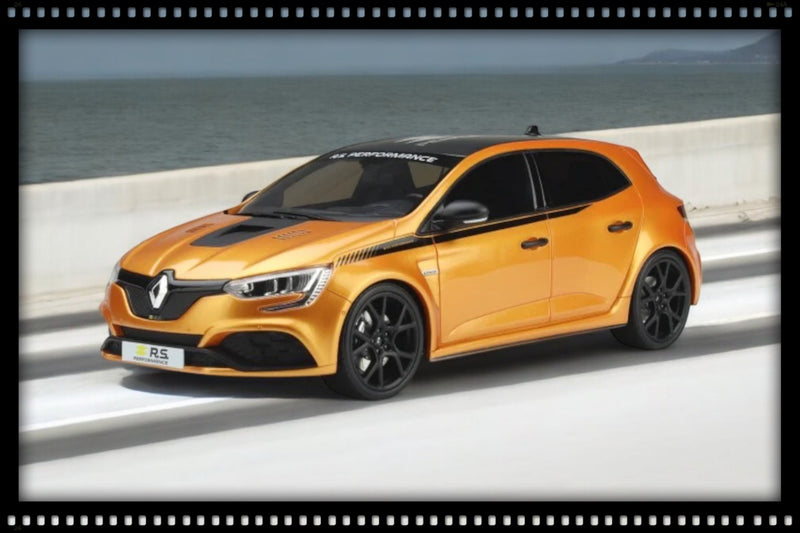 Laad de afbeelding in de Gallery-viewer, Renault MEGANE 4 RS prestatiekit OTTOmobile 1:18
