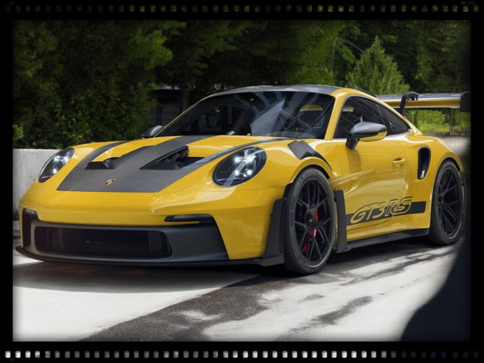 Porsche 911 GT3 RS 2022 Jaune/Noir avec décalcomanies Jet-car noires NOREV 1:43