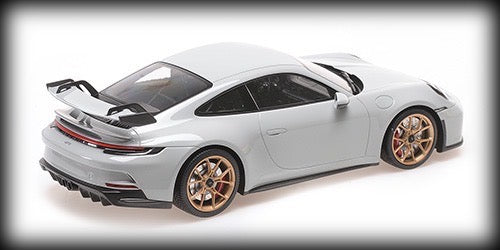 Chargez l&#39;image dans la visionneuse de la galerie, Porsche 911 (992) GT3 2021 Blanc MINICHAMPS 1:18
