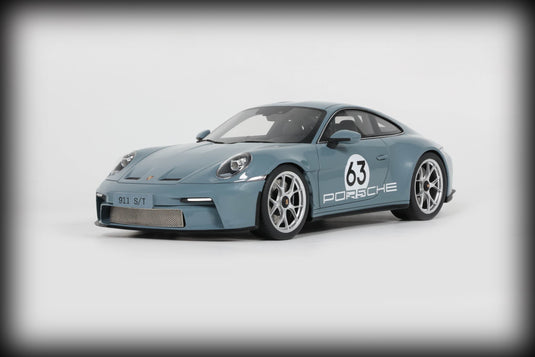 Porsche 911 S/T KUSTBLAUW METALLIC 2024 GT SPIRIT 1:18