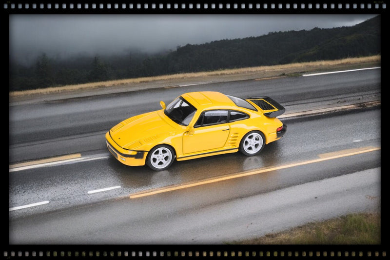 Load image into Gallery viewer, Porsche RUF BTR Slantnose 1986 Yellow PARA64 1:64
