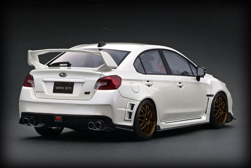 Laad de afbeelding in de Gallery-viewer, Subaru WRX (CBA-VAB) STI Wit IGNITION MODEL 1:18
