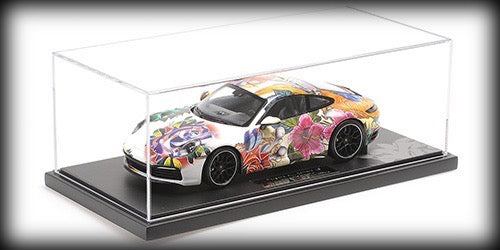 Laad de afbeelding in de Gallery-viewer, Porsche 911 CARRERA 4S 2019 BLOEMONTWERP BASISPLAAT EN ACRYL CASE MINICHAMPS 1:18
