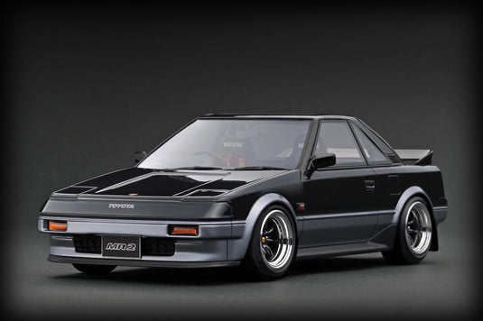 Toyota MR2 (AW11) Argenté/Noir IGNITION MODEL 1:18