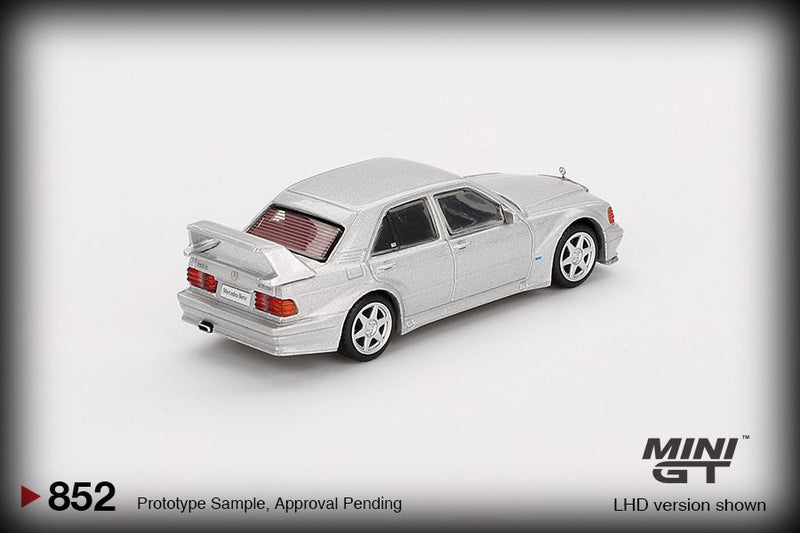 Laad de afbeelding in de Gallery-viewer, Mercedes-Benz 190E 2.5-16 EVO 2 ASTRAL ZILVER 1989 (LHD) MINI GT 1:64
