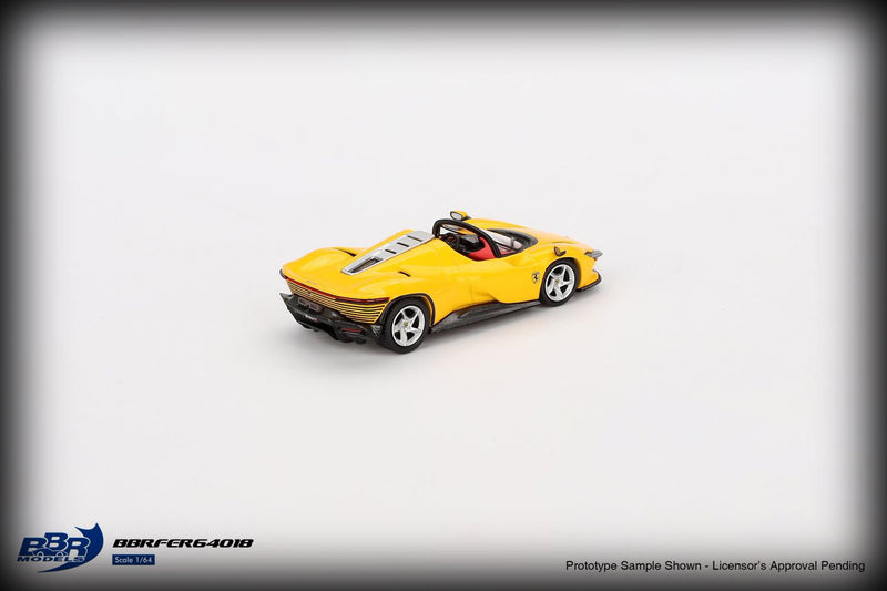 Laad de afbeelding in de Gallery-viewer, Ferrari DAYTONA SP3 Geel MODENA 2024 BBR Models 1:64
