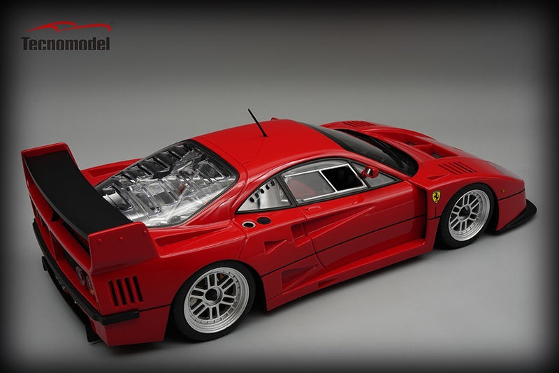 Laad de afbeelding in de Gallery-viewer, Ferrari F40 LM 1996 Press-versie Rood met BBS zilveren velgen TECNOMODEL 1:18
