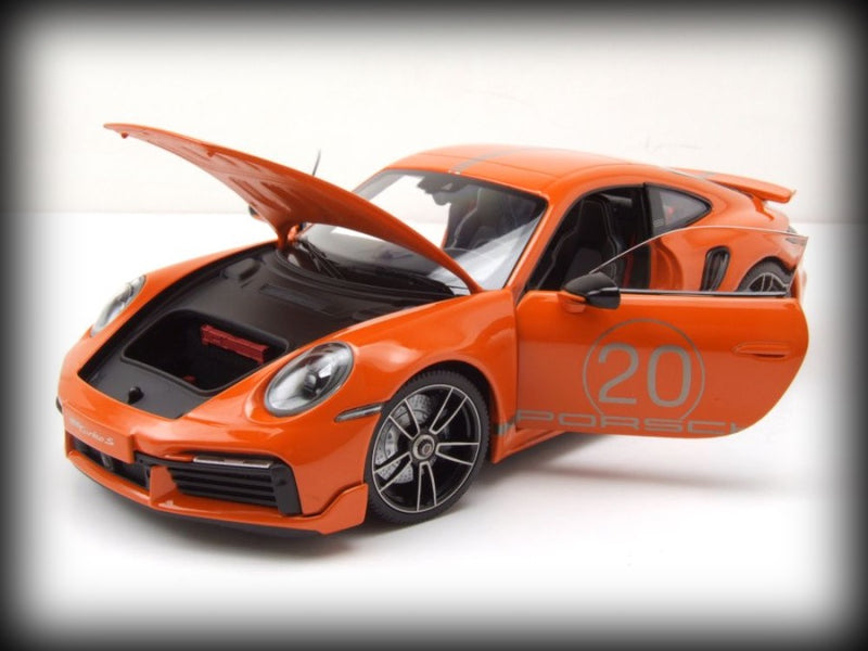 Chargez l&#39;image dans la visionneuse de la galerie, Porsche 911 (992) Turbo S coupé Sport Design 2021 Orange MINICHAMPS 1:18
