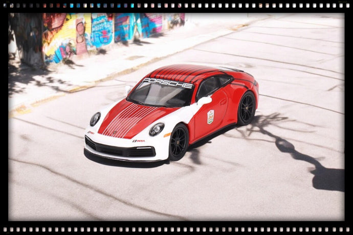 Porsche 911 (992) Carrera S Safety Car Imsa Daytona 2-tone 2023 (LHD) MINI GT 1:64