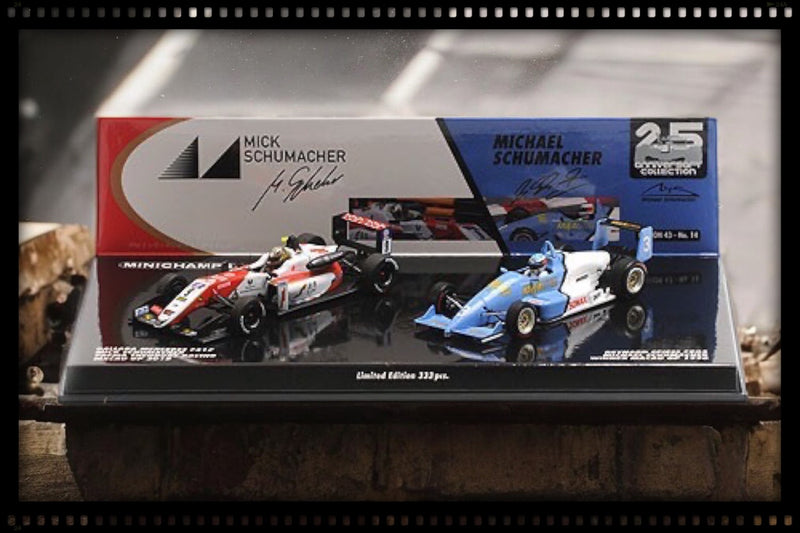 Load image into Gallery viewer, 2-CAR SET – REYNARD SPIESS F903/DALLARA MERCEDES F317 – MICHAEL/MICK SCHUMACHER – MACAU 1990/2018 - LIMITED EDITION - MINICHAMPS 1:43
