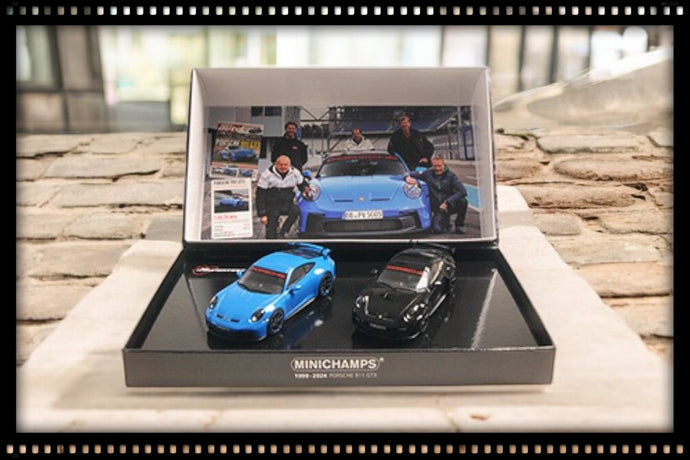 Porsche 911 (992) GT3 – 2021 - ENSEMBLE DE 2 VOITURES – BLEU/NOIR - ÉDITION LIMITÉE - MINICHAMPS 1:43