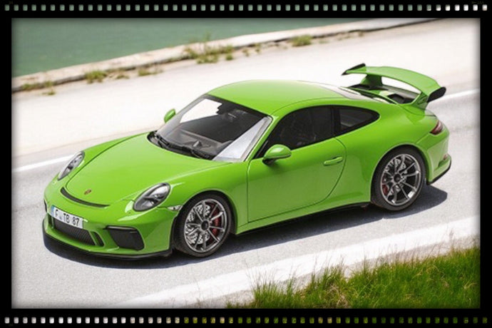 Porsche 911 (991) GT3 2018 Shmee 150 Green MINICHAMPS 1:18