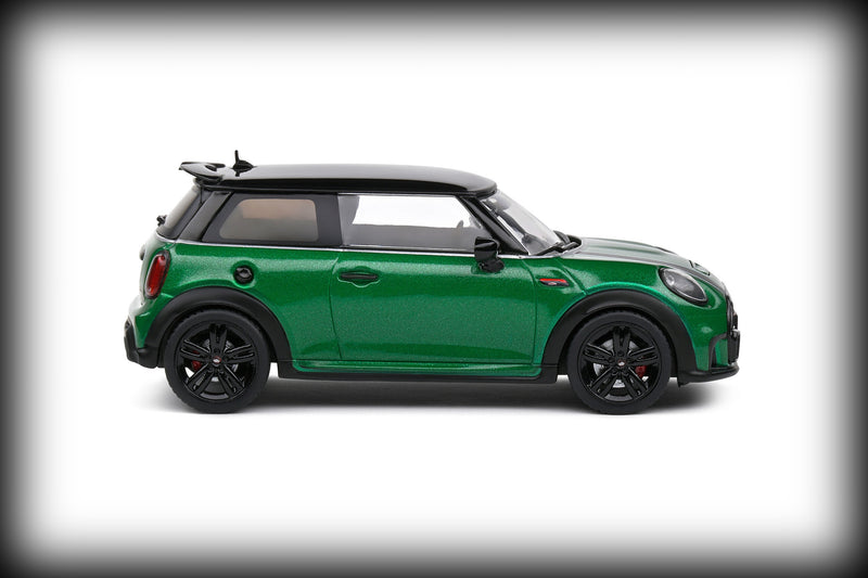 Chargez l&#39;image dans la visionneuse de la galerie, Mini COOPER JOHN WORKS BRITISH RACING VERT 2023 SOLIDO 1:43
