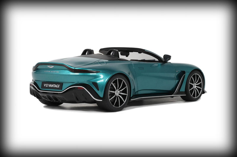 Chargez l&#39;image dans la visionneuse de la galerie, Aston MARTIN V12 VANTAGE ROADSTER TAYOS TURQUOISE GT SPIRIT 1:18
