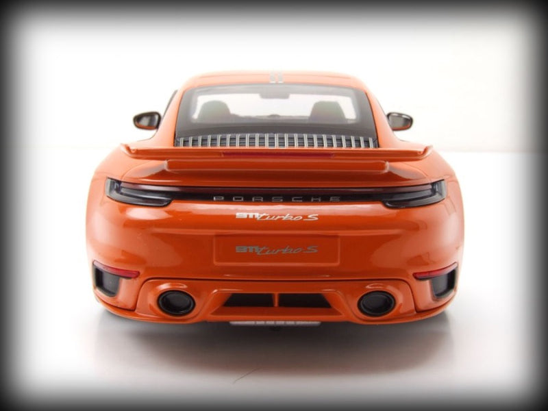 Chargez l&#39;image dans la visionneuse de la galerie, Porsche 911 (992) Turbo S coupé Sport Design 2021 Orange MINICHAMPS 1:18
