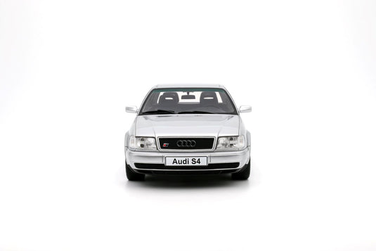 Audi S4 (C4) 4.2 V8 CRISTAL SILVER C6 1993 OTTOmobile 1:18