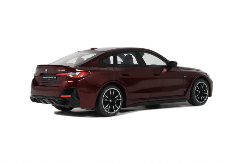 Laad de afbeelding in de Gallery-viewer, Bmw M440I XDRIVE GRAN COUPE AVENTURIN ROOD III METALLIC INDIVIDUAL OTTOmobile 1:18
