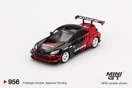 Toyota GR86 HKS TYPE R ADVAN TOKYO AUTO SALON 2022 (RHD) MINI GT 1:64