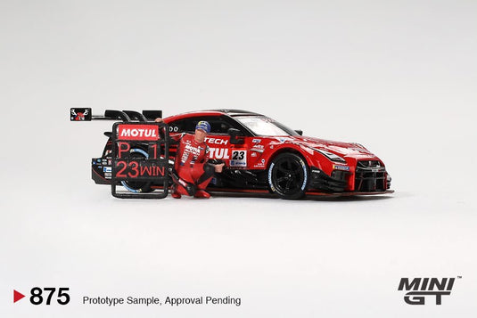 Nissan GT-R (R35) MET MATSUDA FIGUUR #23 MOTUL AUTECH SUZUKA WINNAAR 2021 (LHD) MINI GT 1:64