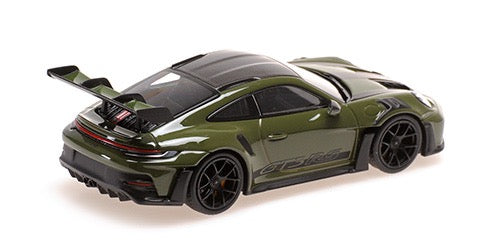 Laad de afbeelding in de Gallery-viewer, Porsche 911 (992) GT3RS 2024 NATO OLIJFGROEN MET ZWARTE WIELEN MINICHAMPS 1:43
