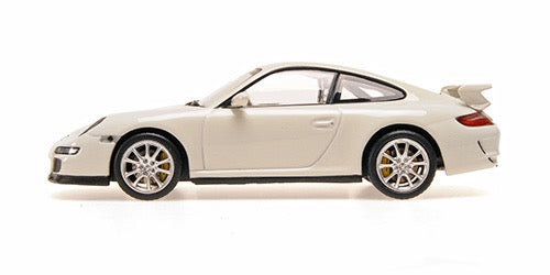 Laad de afbeelding in de Gallery-viewer, Porsche 911 GT3 2006 WIT SPECIALE BOX LIMITED EDITION 525 stuks MINICHAMPS 1:43
